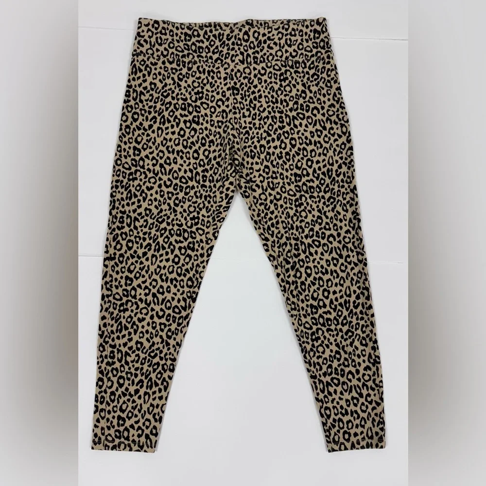DG2 by DIANE GILMAN Leopard Cheetah Tan Black Leggings Pants womens size Large